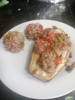 Una foto de Berenjenas rellenas (sin queso ni bechamel)