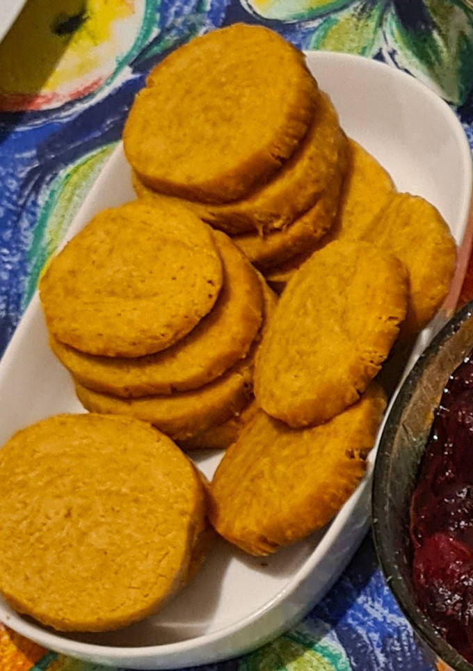 Una foto de Galletas de parmesano y chipotle para el aperitivo