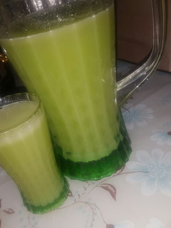 A picture of Ginger juice.