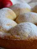 Crostata con amaretti e pesche noci