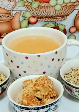 A picture of Gurr wali chai.