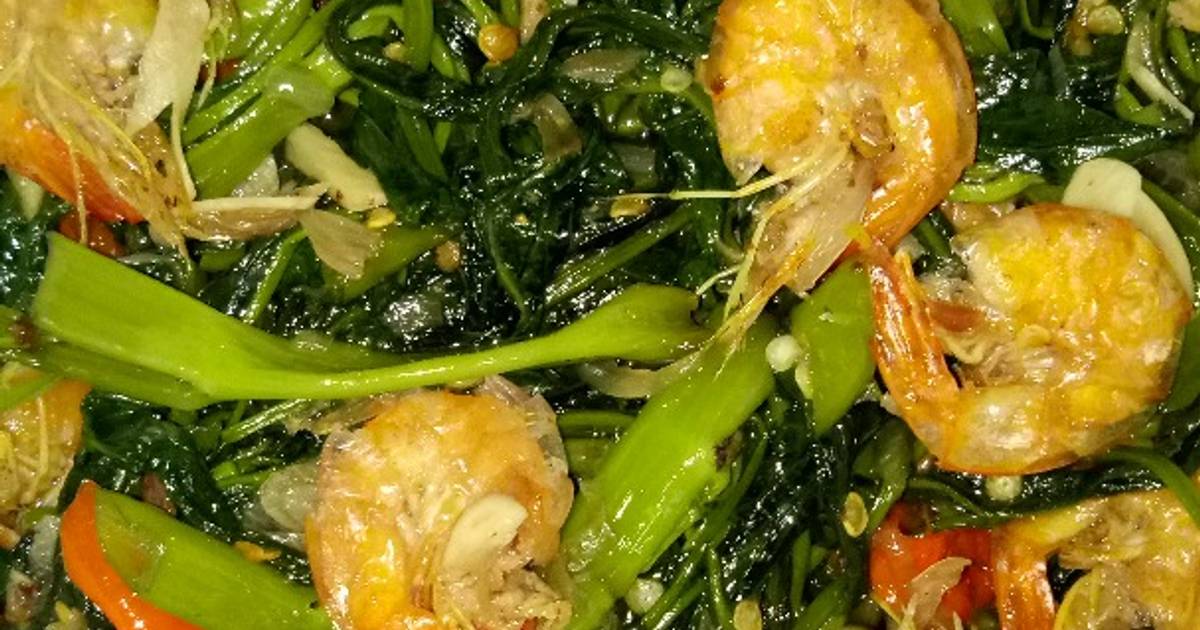 Resep Tumis kangkung dan udang spesial oleh anis muttiah 