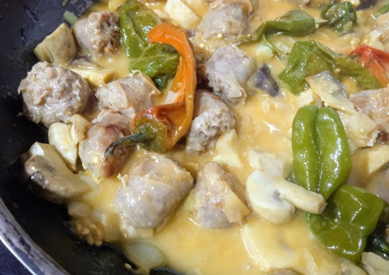 Longanizas con pimientos del Padrón