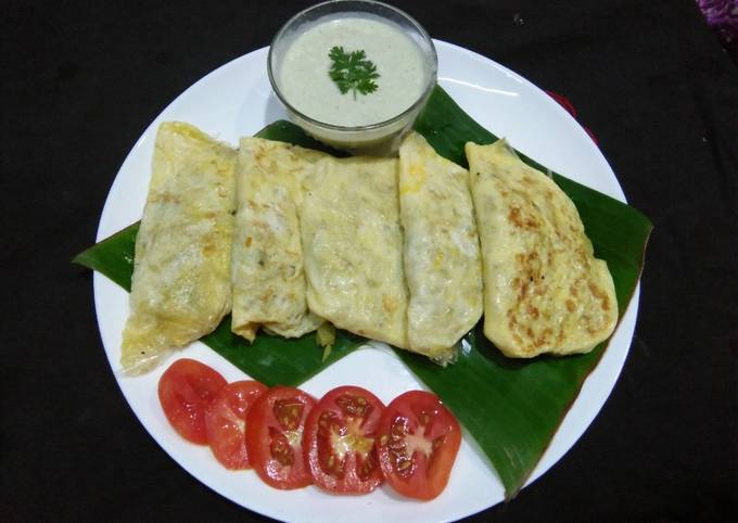 Cheesy chicken omelette pocket