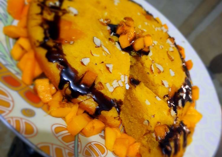 Eggless Mango cake