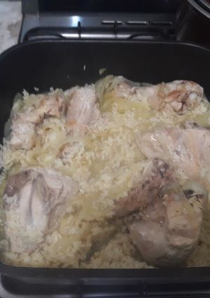 Una foto de Arroz con pollo económica y fácil