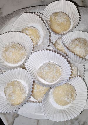 Foto de Beijinho (brigadeiro branco)