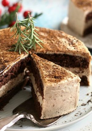 Gesztenyés mézeskalácsos csokitorta recept fotója