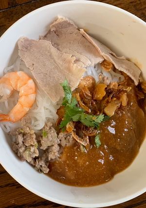 A picture of My Tho Dry Hu Tieu Noodles.
