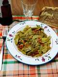 Fréjoles con picadillo - o judías verdes, según lugar