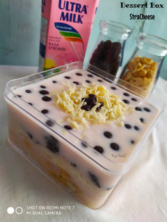 Foto resep Strawberry Cheese Dessert Box