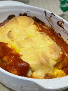Una foto de Merluza al horno con mayonesa al aroma de ajo gratinada