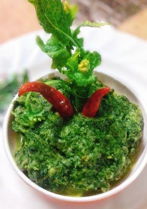 A picture of Sarso Saag Bharta (Mustard Leaf Bharta).