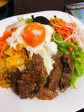 Bibimbap Coreano 비빔밥 o 교반 / 攪飯 Japonés BIBINBA 🇰🇷🇺🇾🇯🇵ビビンバ、ピビンパプ