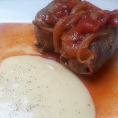 A picture of Blind Finches with Potato Puree.