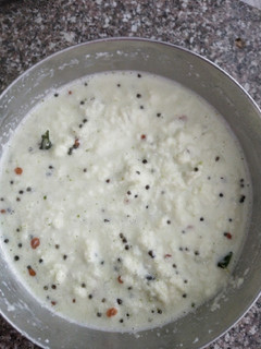 નાળિયેર ની ચટણી (Coconut Chutney Recipe In Gujarati) રેસીપી મુખ્ય ફોટો