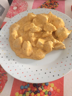Una foto de Pollo al curry