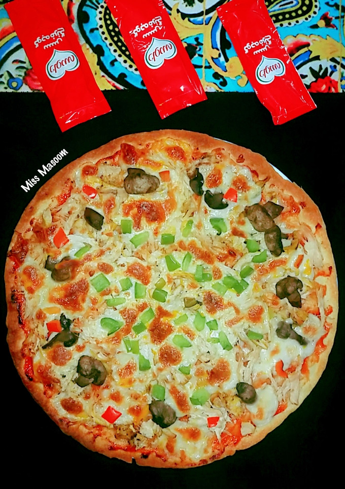 عکسی از دستور پیتزا مرغ و قارچ