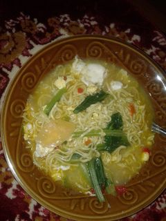 Foto resep Seblak kerupuk telur jos