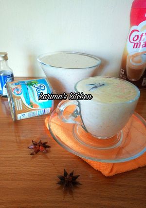 A picture of Tapioca pudding.