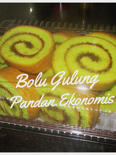 Foto resep Bolu Gulung Pandan Ekonomis