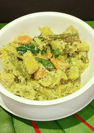 A picture of Onam Sadya Aviyal Recipe.