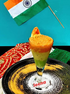 तिरंगा नारियल का हलवा (vegan recipe)(tiranga nariyal ka halwa recepie in hindi) रेसिपी मुख्य फोटो
