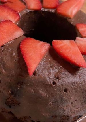 Foto de Bolo de Chocolate com Morangos
