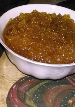A picture of Amla ki meethi chutney.