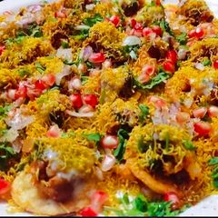 A picture of Street Style Papdi Chaat.
