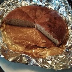 A picture of Lemon cake.