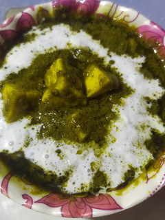 पालक पनीर (palak paneer recipe in Hindi) रेसिपी मुख्य फोटो