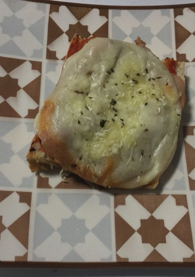 Una foto de Pan pizza