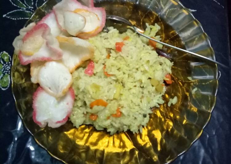 Nasi Liwet Bumbu Kunyit Ricecooker