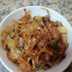 A picture of Easy make caramelized onion.