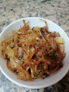 A picture of Easy make caramelized onion.