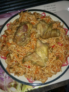 A picture of Vegetable Pasta and Chicken.