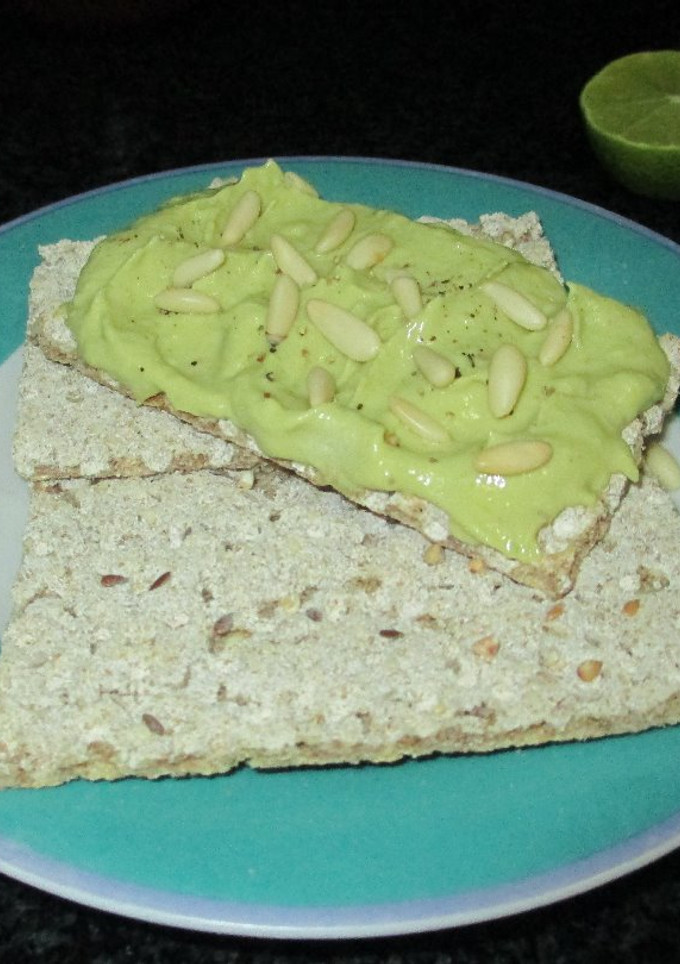 Una foto de Crema de aguacate para untar