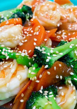 Hình của món Súp lơ xào tôm.