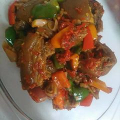 A picture of Sauced pomo.