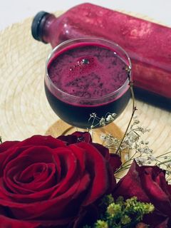 صورة لوصفة عصير الشمندر اللذيذ 🍷