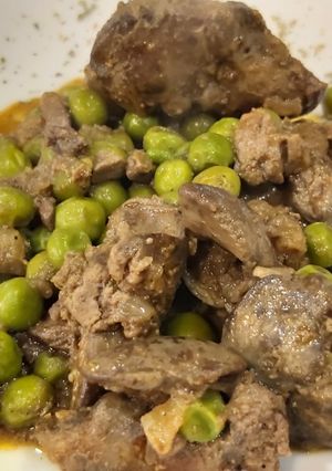 Zöldborsós máj recept fotója