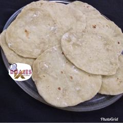 A picture of Flour tacos.