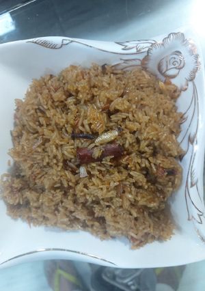 A picture of Jaggery rice /gur waly rice.
