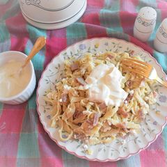 A picture of Ham and Curd cheese pasta.