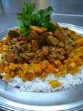 Ragú de cordero con arroz blanco
