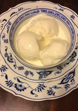 A picture of California Farm Coconut Milk Ice Cream.