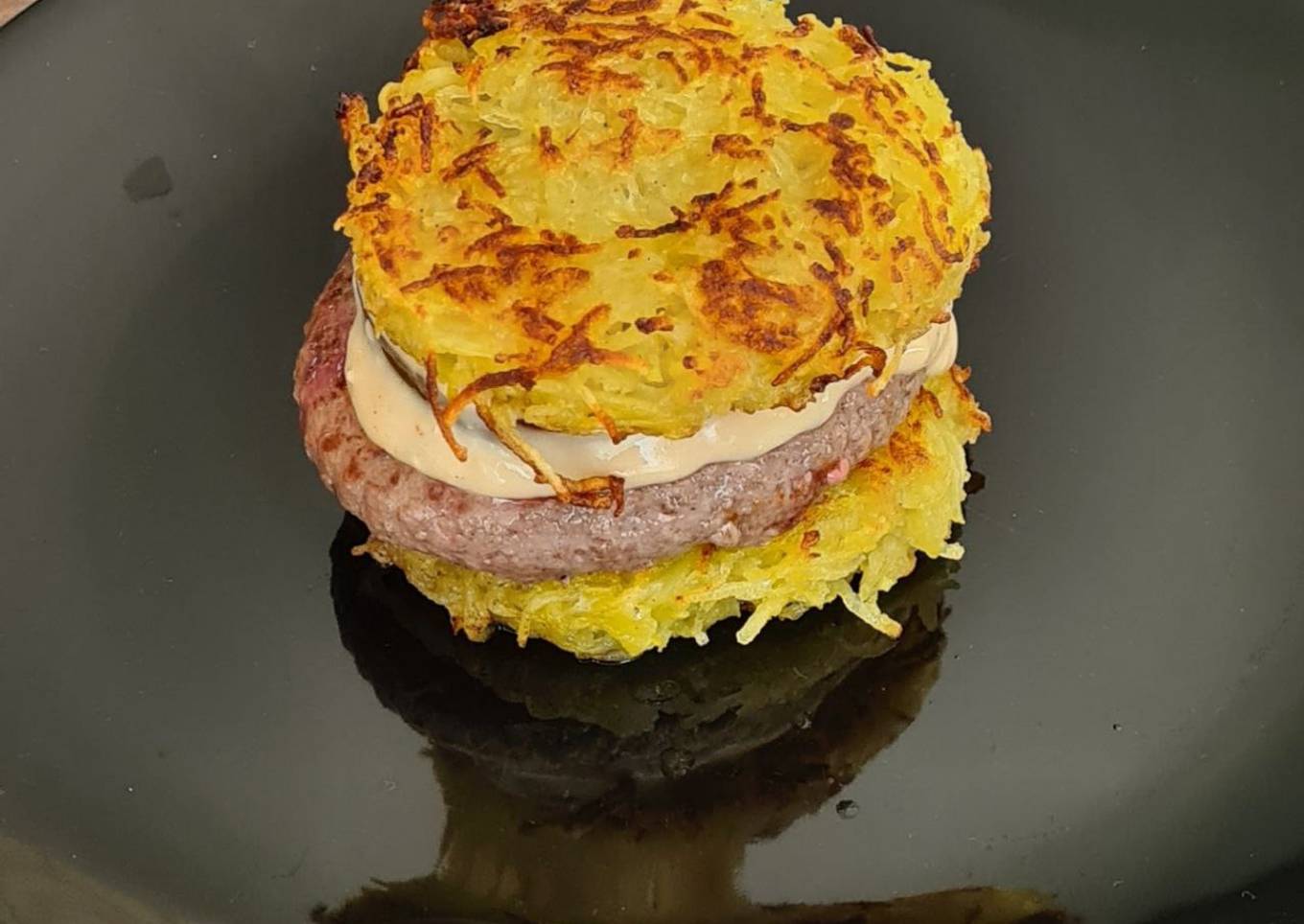 Burger de pommes de terre au bleu