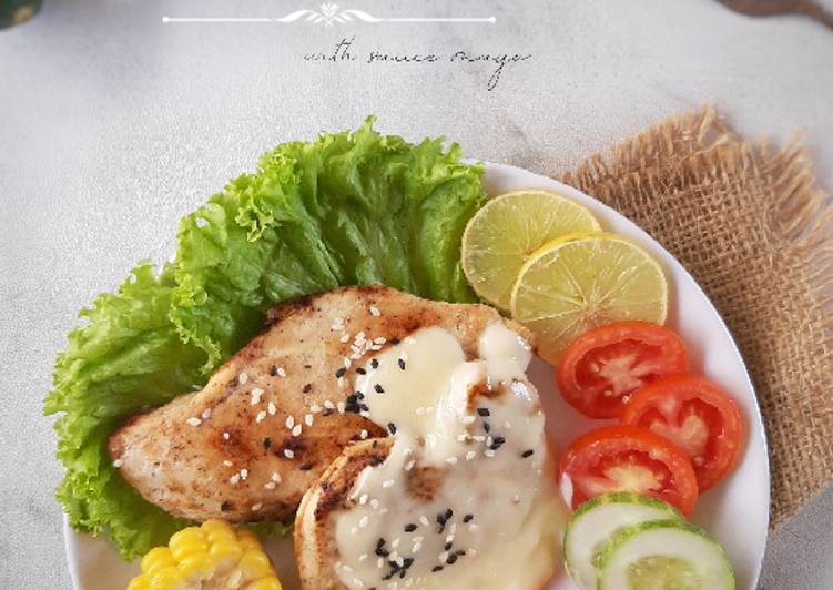 Ayam sesame saus mayo