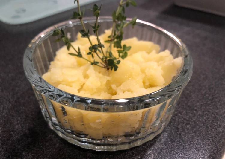 Mashed potatoes with olive oil